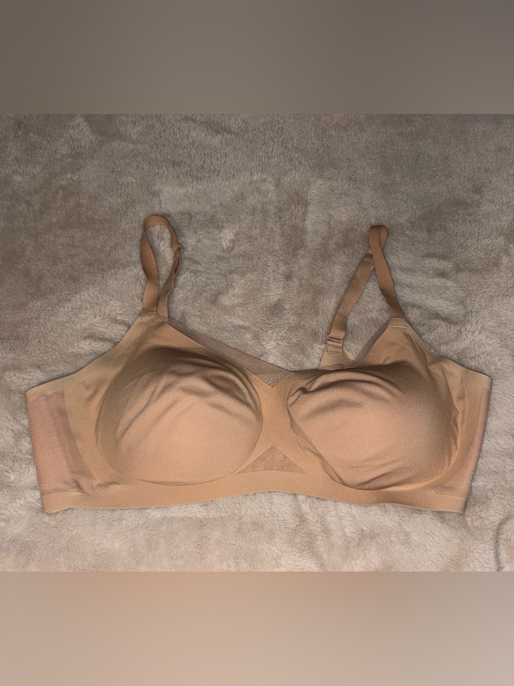 Honeylove Crossover Bra Size XL Fits Best 38D DD (E) Sand